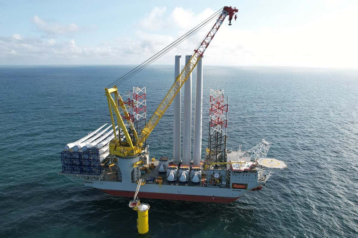 International’s greatest offshore wind farm sends first energy to UK grid