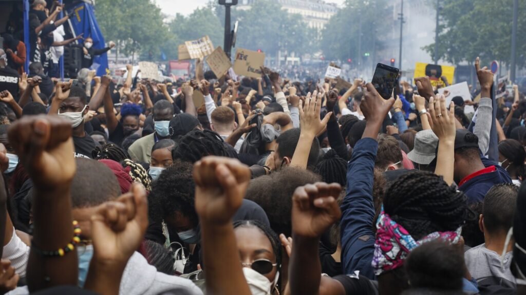 French Police Accused of Systemic Discrimination