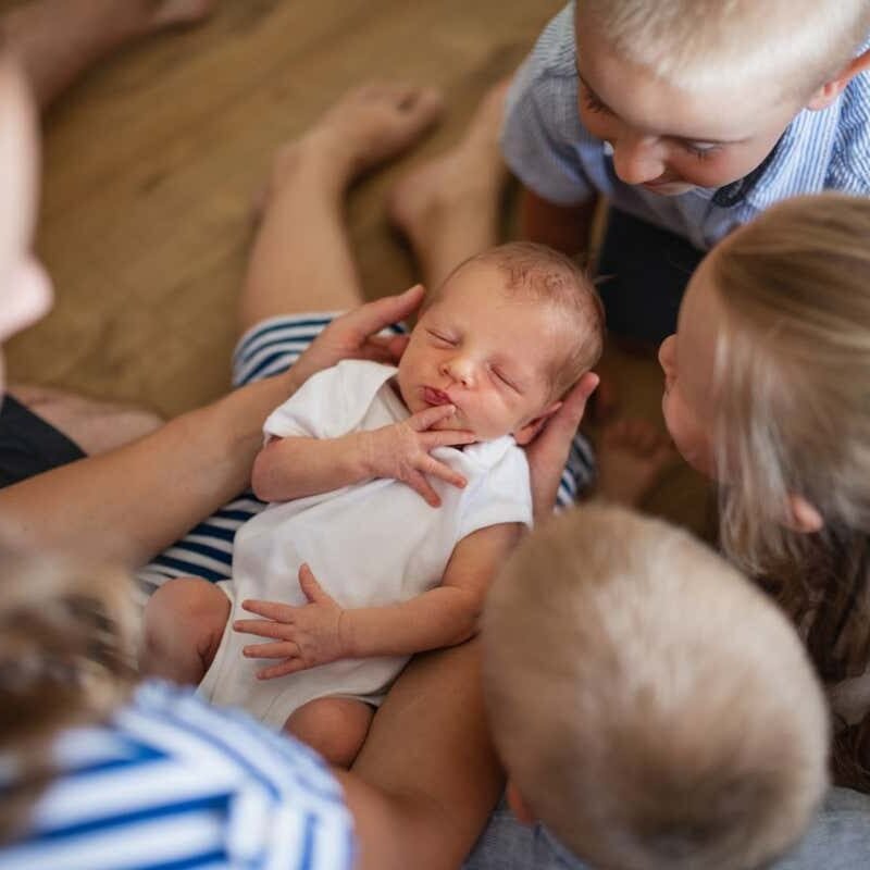 Having youngsters previous in existence is genetically related to loss of life more youthful