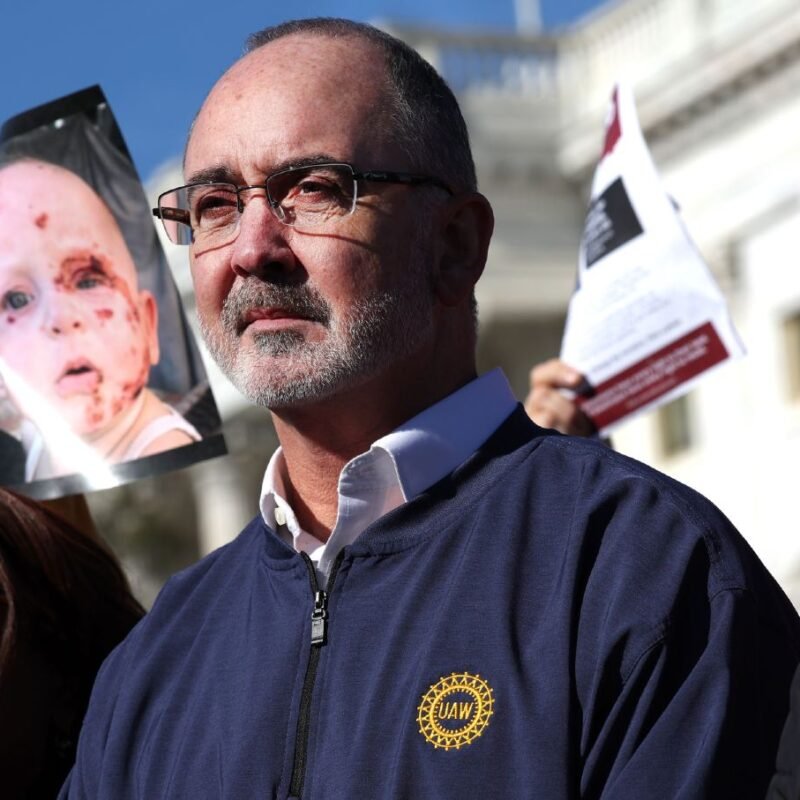 Shawn Fain’s New Yr’s Solution Is to Lay the Floor for a Nationwide Strike