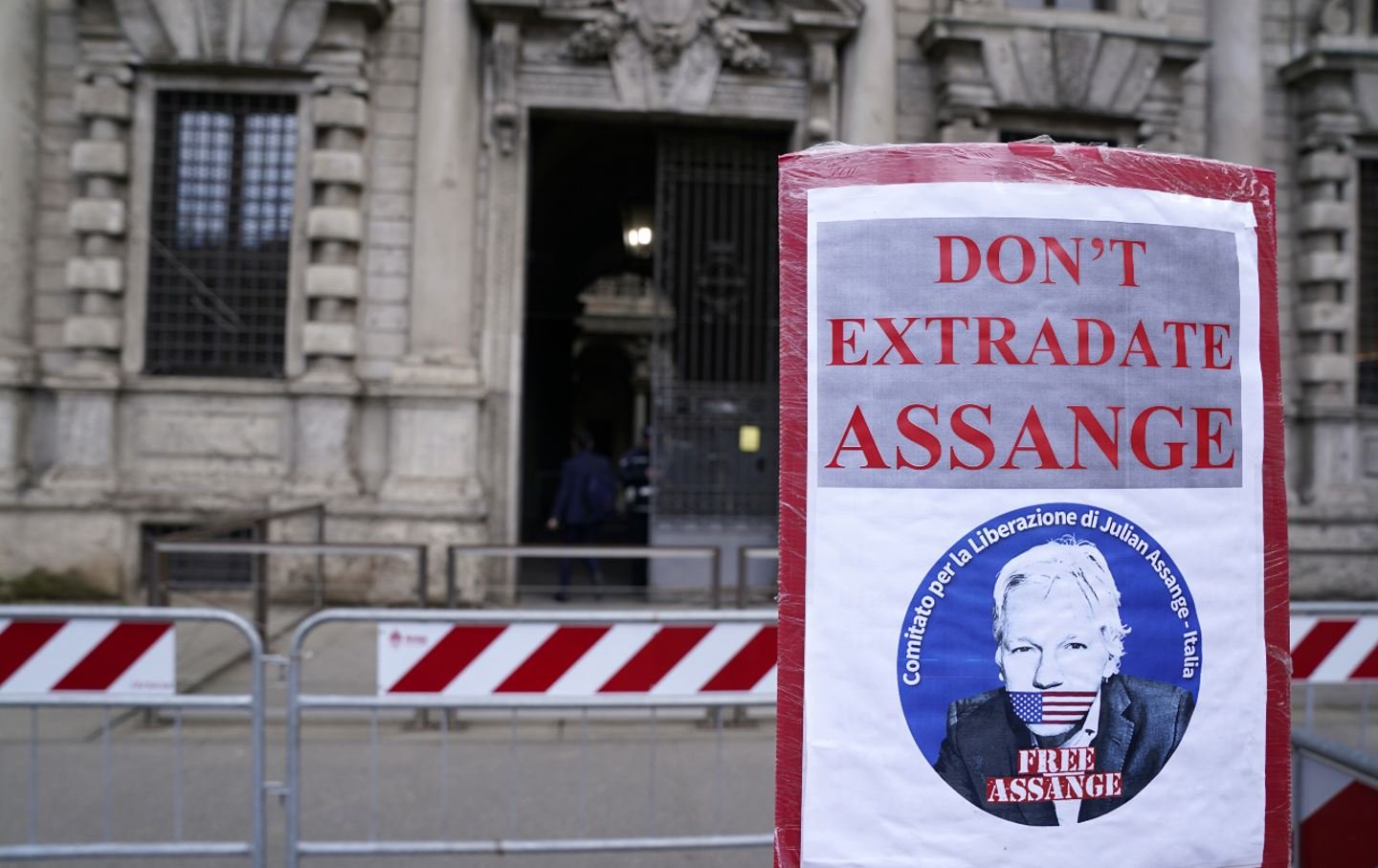 The US Government’s Plot to Murder Julian Assange