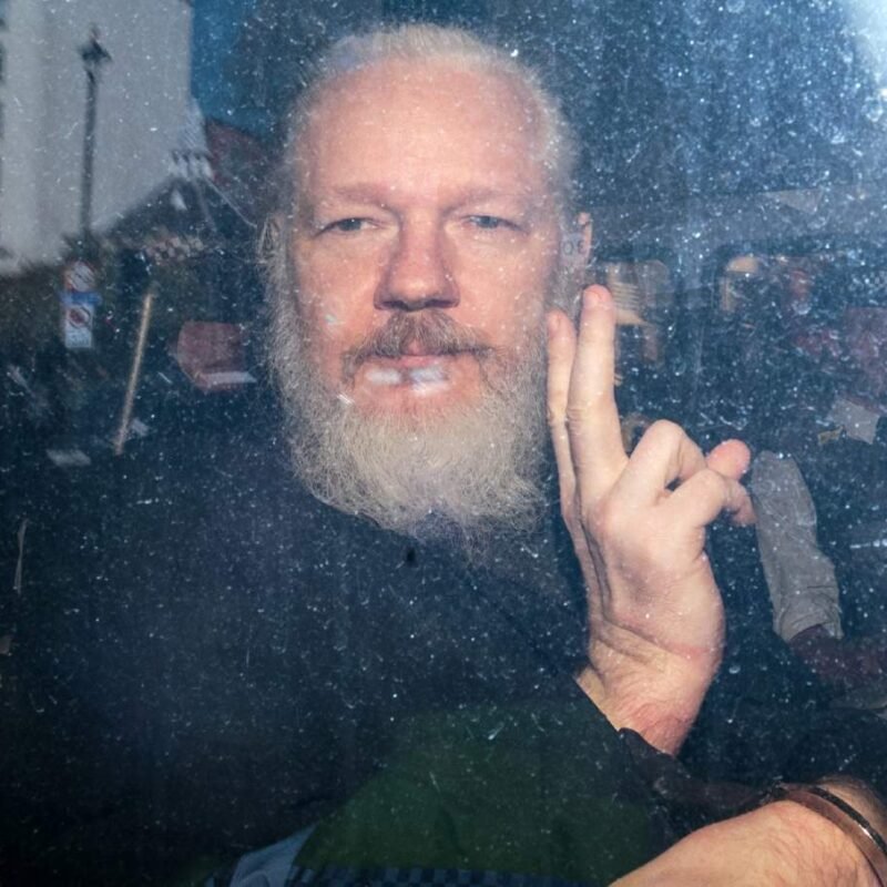 End the Persecution of Julian Assange