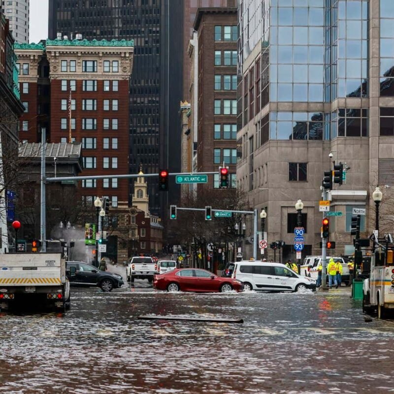 Global warming could make tides higher as well as raising sea levels Global warming could make tides higher as well as raising sea levels