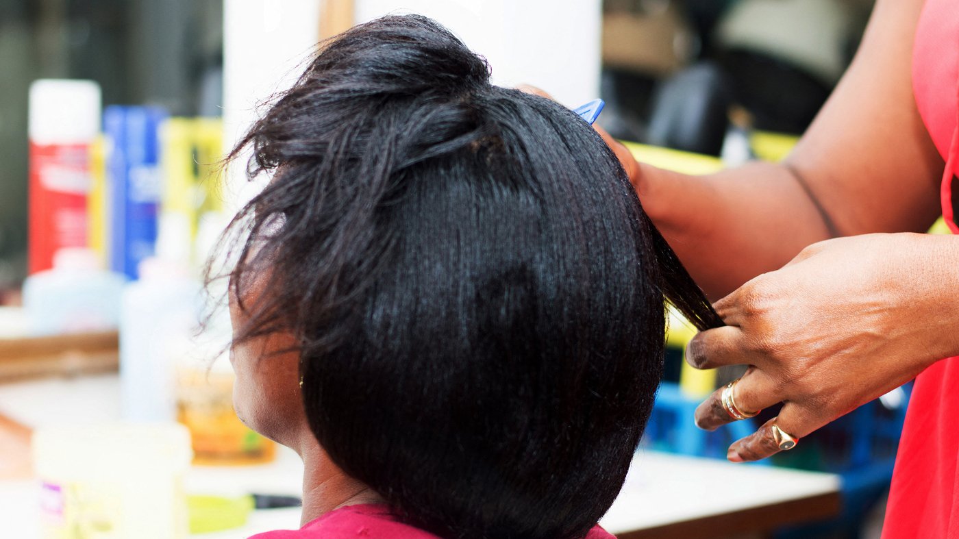 FDA proposed to ban formaldehyde from hair relaxers and misses its own deadline : NPR