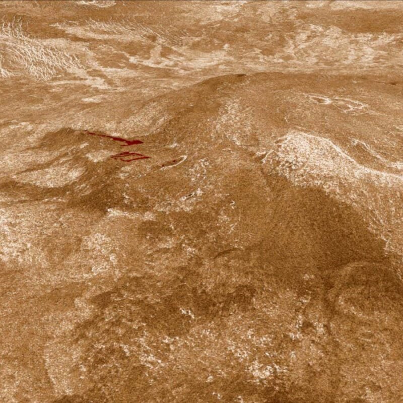 Active lava flows on Venus raise the stakes for future exploration