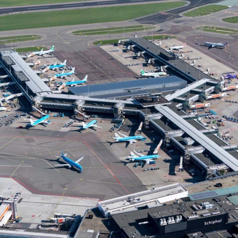 Ultrafine air pollution from planes threatens the health of millions