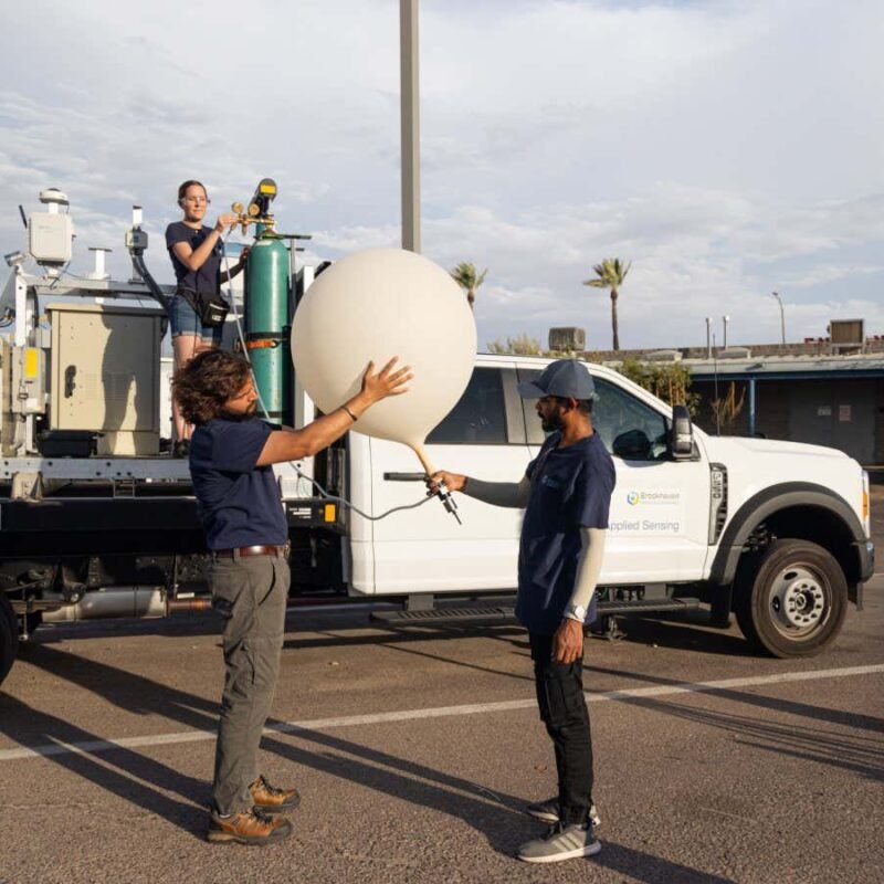 Mobile weather labs map toll of extreme heat in scorching US cities