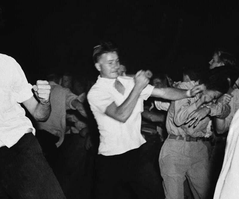 75 years ago, the KKK and anti-communists teamed up to violently stop a folk concert in NY