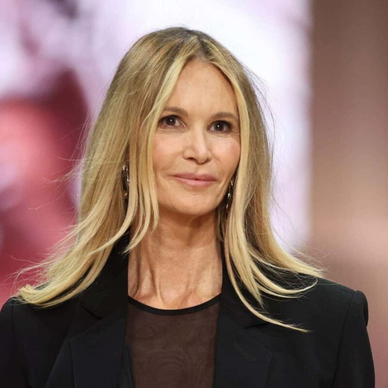 Rejecting standard cancer treatment like Elle Macpherson is a big risk