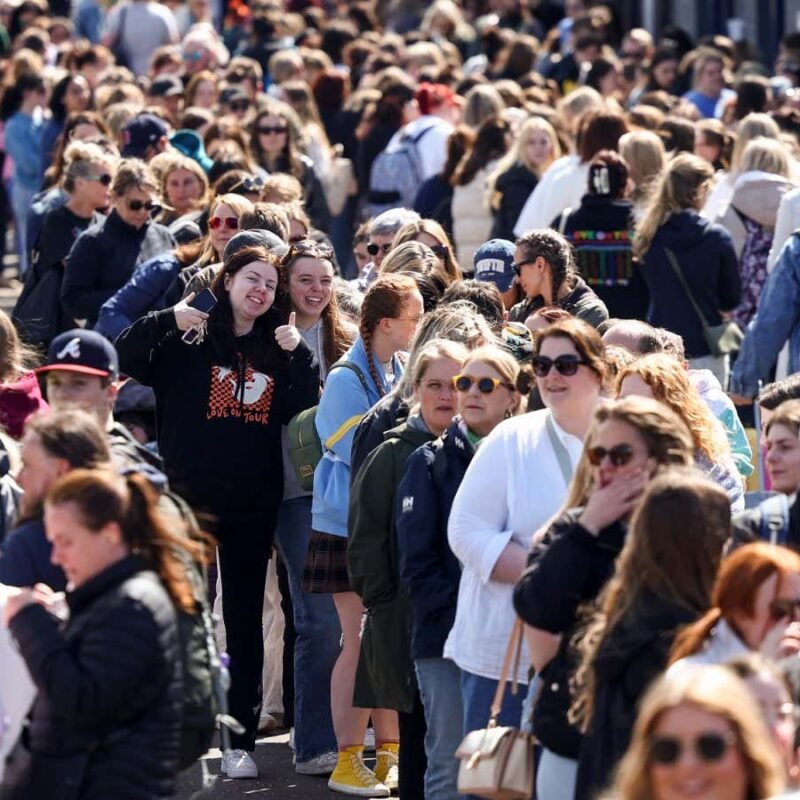 How the maths of queuing can make lines more efficient