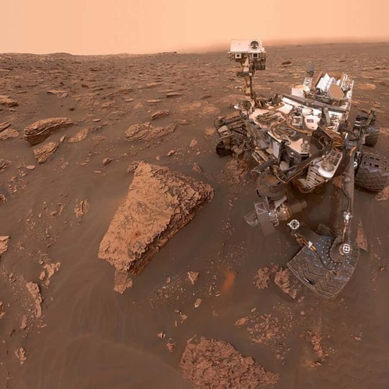 Battery made from water and clay could be used on Mars