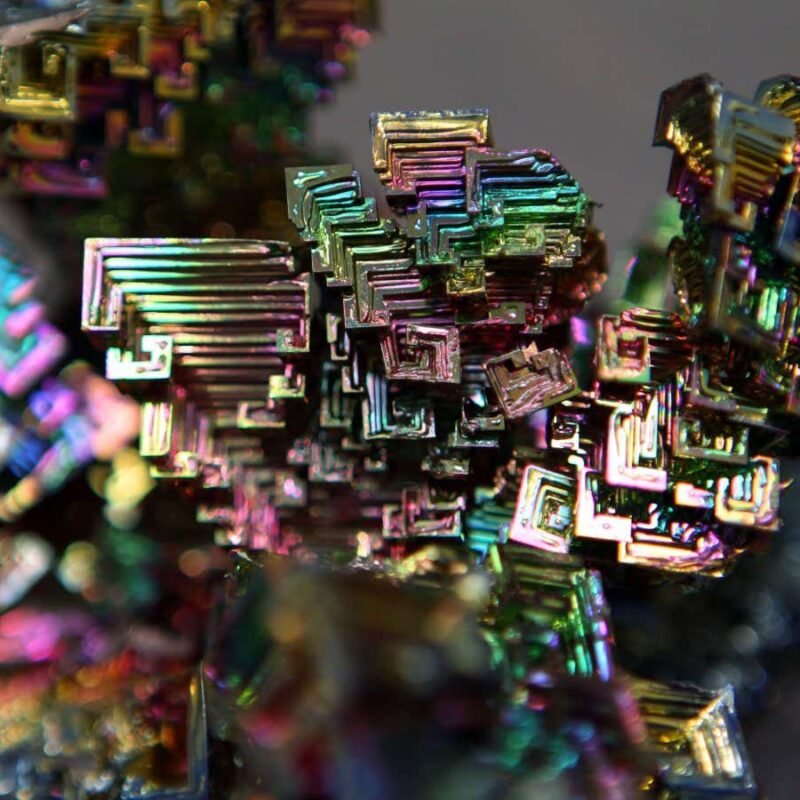 Ultra-thin material creates a magnetic mystery Ultra-thin material creates a magnetic mystery