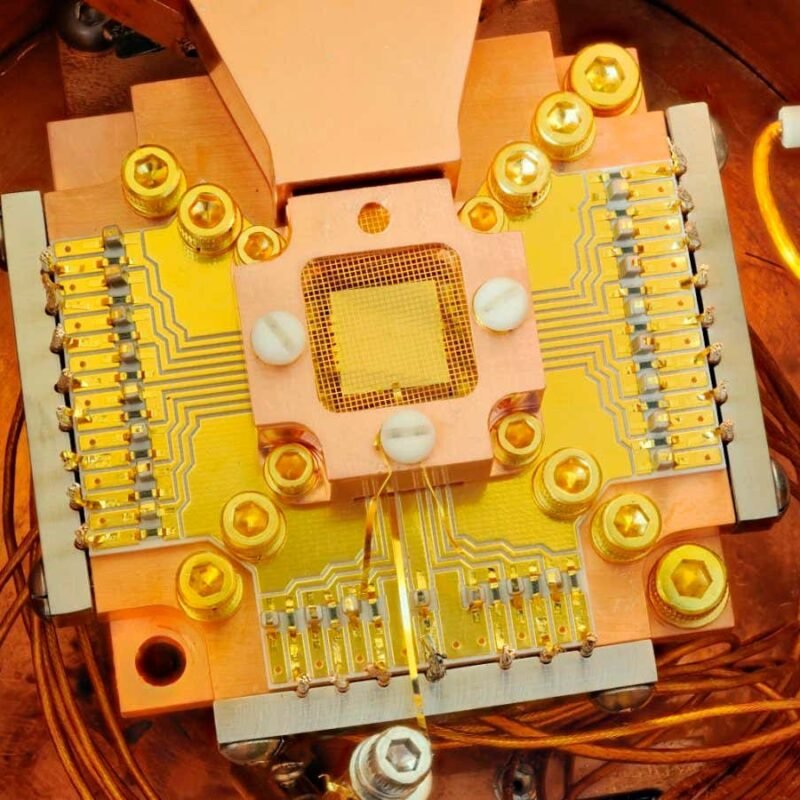 Elusive phase change finally spotted in a quantum simulator Elusive phase change finally spotted in a quantum simulator