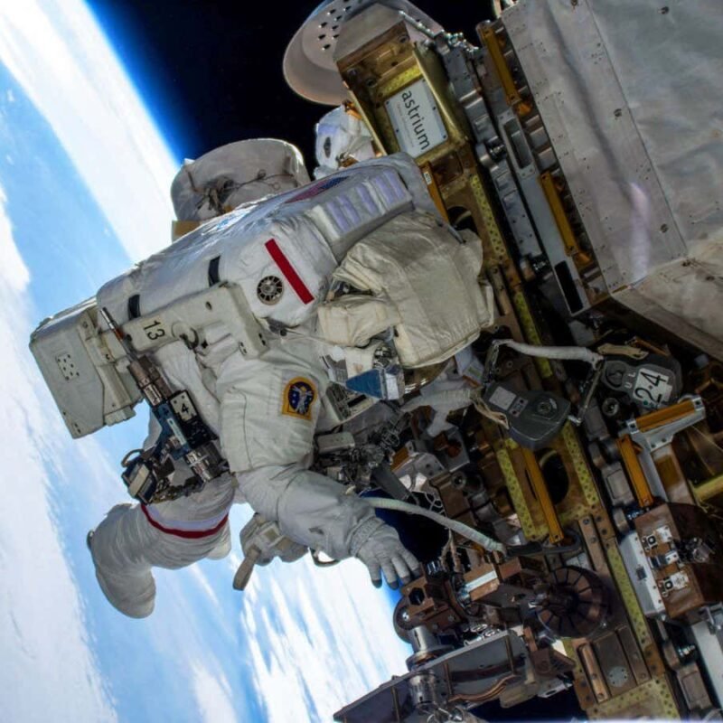 Spacecraft may need to be dirtier to keep astronauts healthy