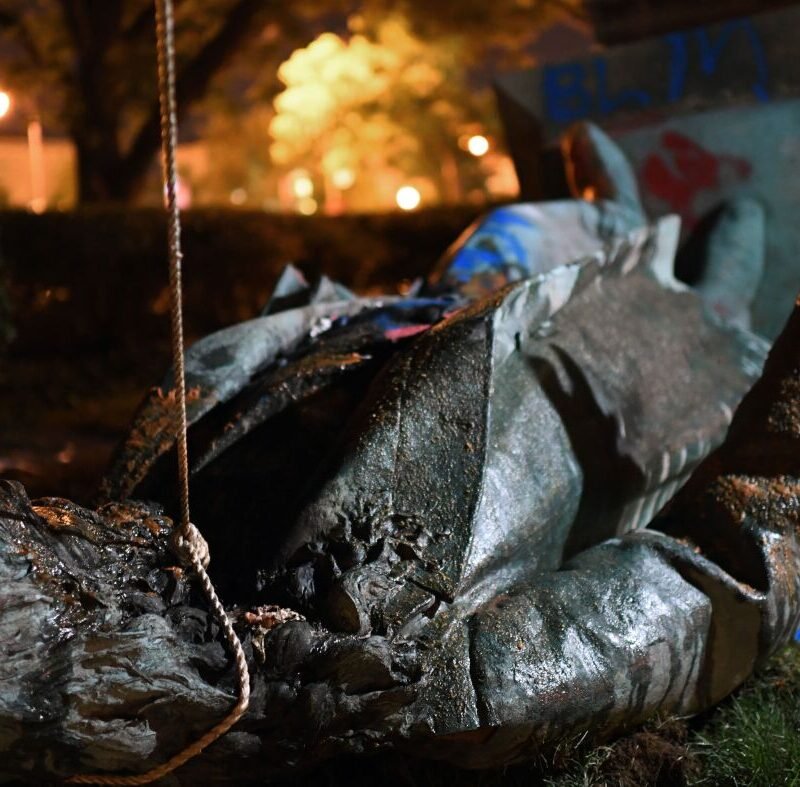 National Park Service is reinstalling a toppled statue of a Confederate general : NPR