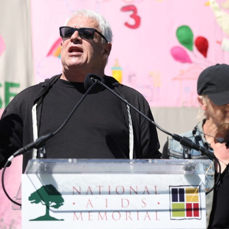 “It Is Up to Us to Be the Leaders We Need to Save Our Country” “It Is Up to Us to Be the Leaders We Need to Save Our Country”